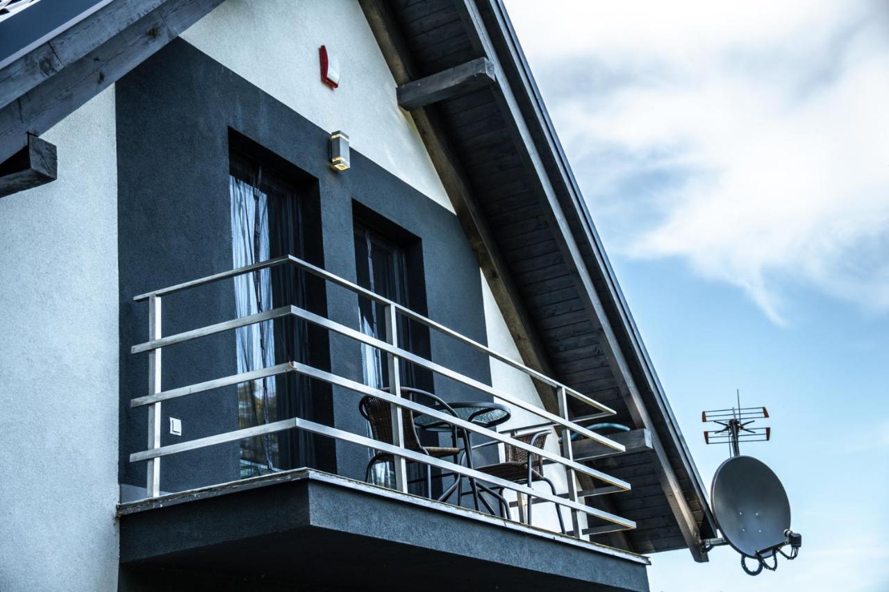 Domowy Zakatek Villa Tuchom ภายนอก รูปภาพ